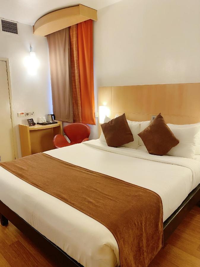 Ibis Lagos Ikeja Exterior photo